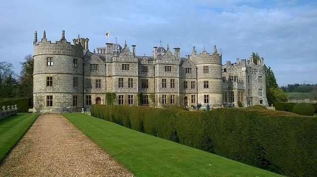 Top 10 Must-Visit Castles in the UK,Luxury Vehicle Transportation, Personalized Chauffeur Services, Executive Car Solutions, High-End Travel Services, Private Car and Driver, Corporate Roadshow Transportation, Secure Luxury Transportation, Exclusive Car Services, Premium Executive Travel,