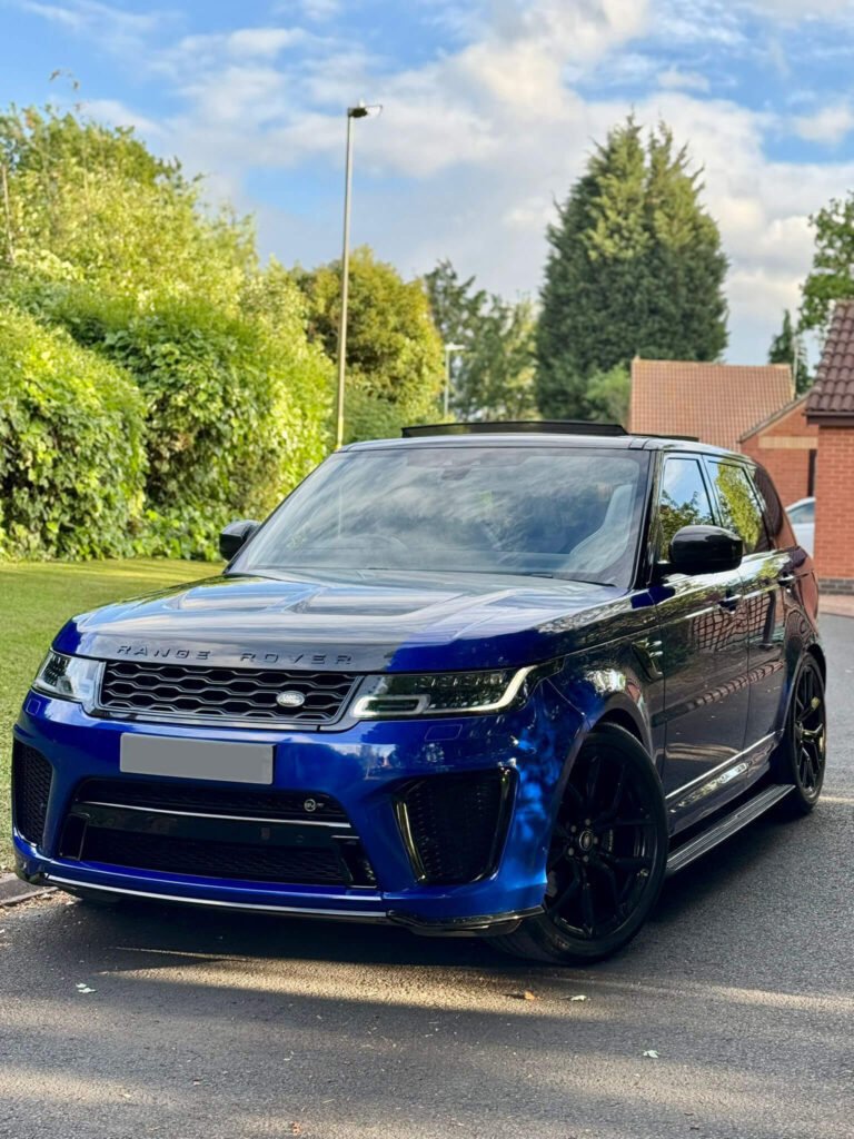 Why Choose an Executive Luxury Chauffeur Service in Birmingham