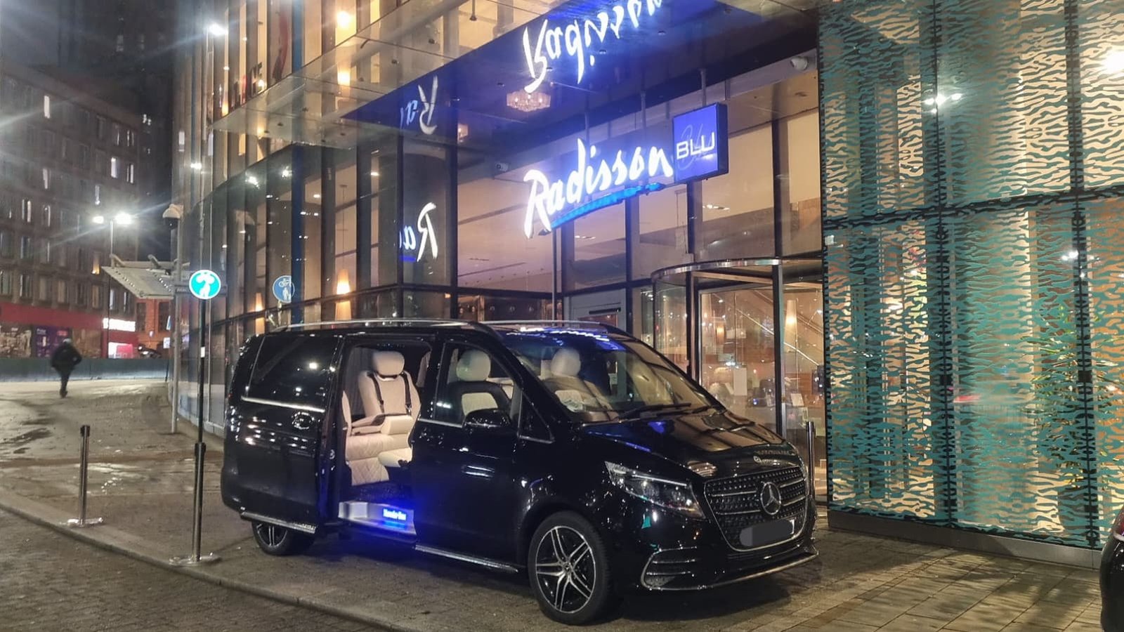 About Us 1 Luxury Chauffeur Service Birmingham