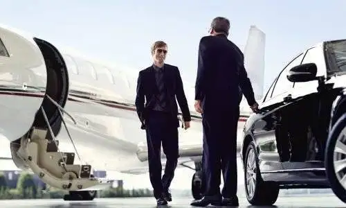 Chauffeur driven car hire, Luxury driven car hire, VIP chauffeur driven car hire